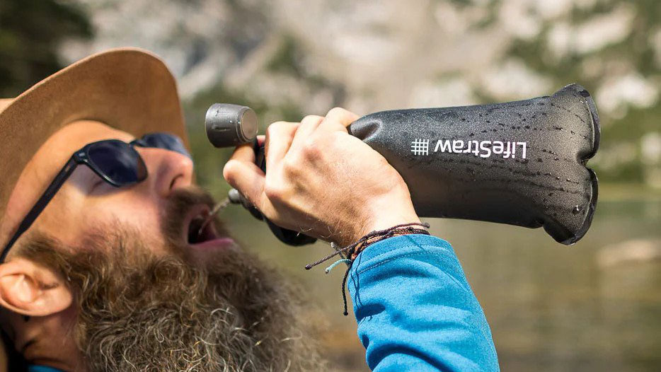 LIFESTRAW Peak Flex Bottle 1000 ml - mountain blue - składana butelka na wodę z filtrem